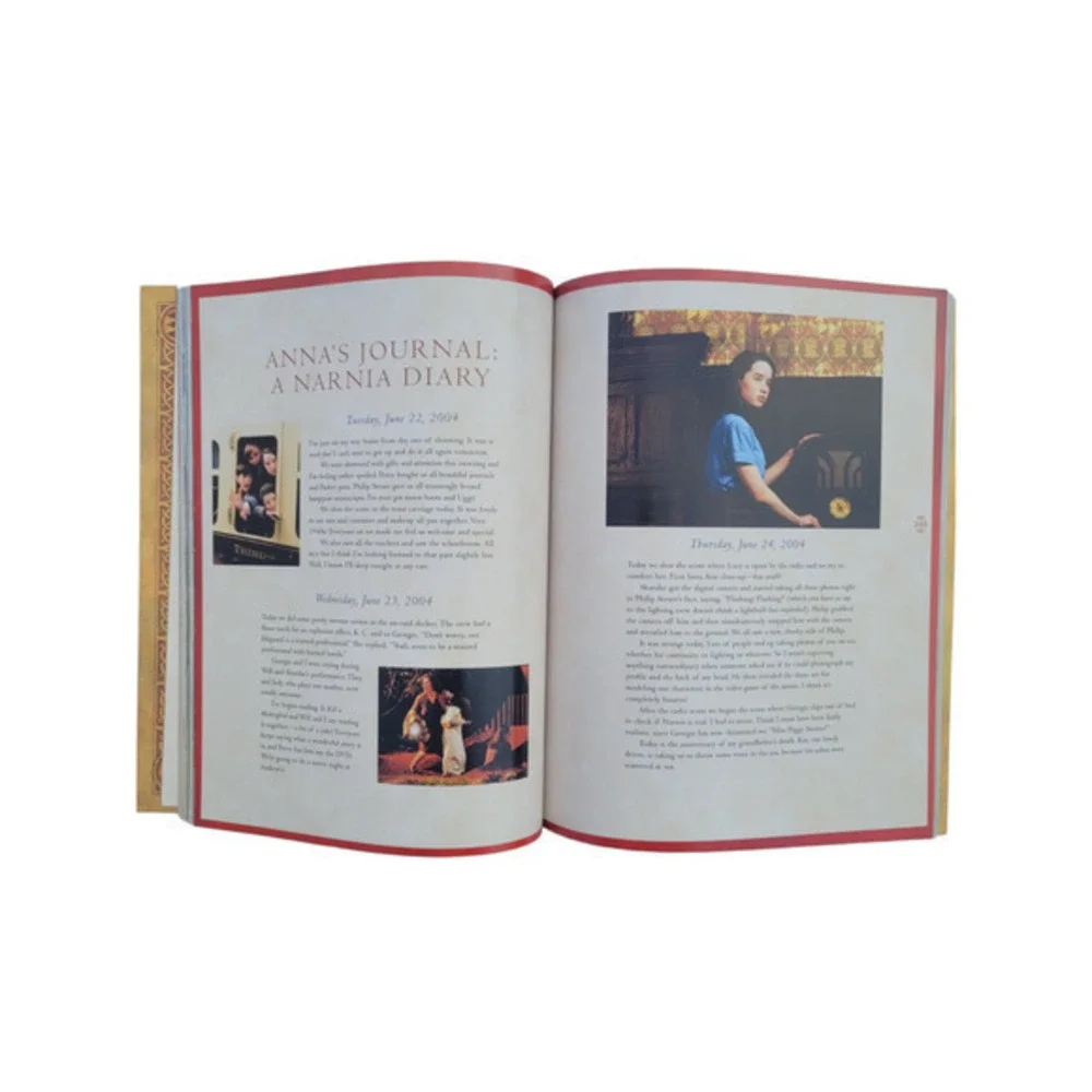 Walt Disney Picture, The Chronicles‎ of Narnia Fantasy 2005 Paperback Book